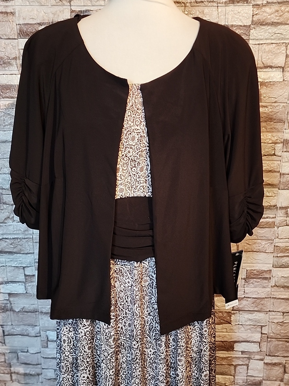 Perceptions New York “Two-piece set: a dress paired with a matching blouse.” - Picture 2 of 12